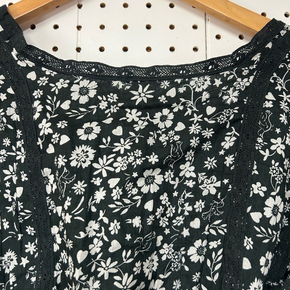 Free People Green and White Floral Blouse - Picture 4 of 6